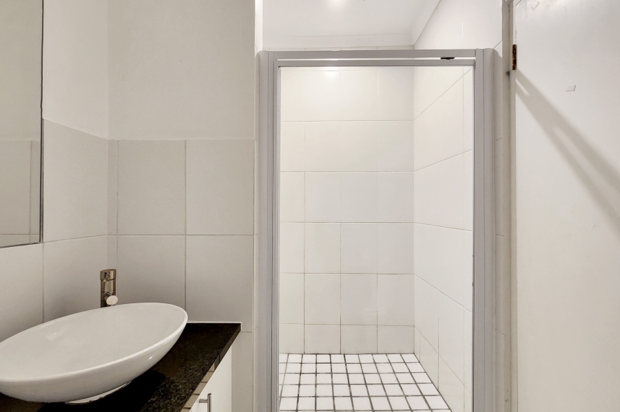 2 Bedroom Property for Sale in Newlands Western Cape